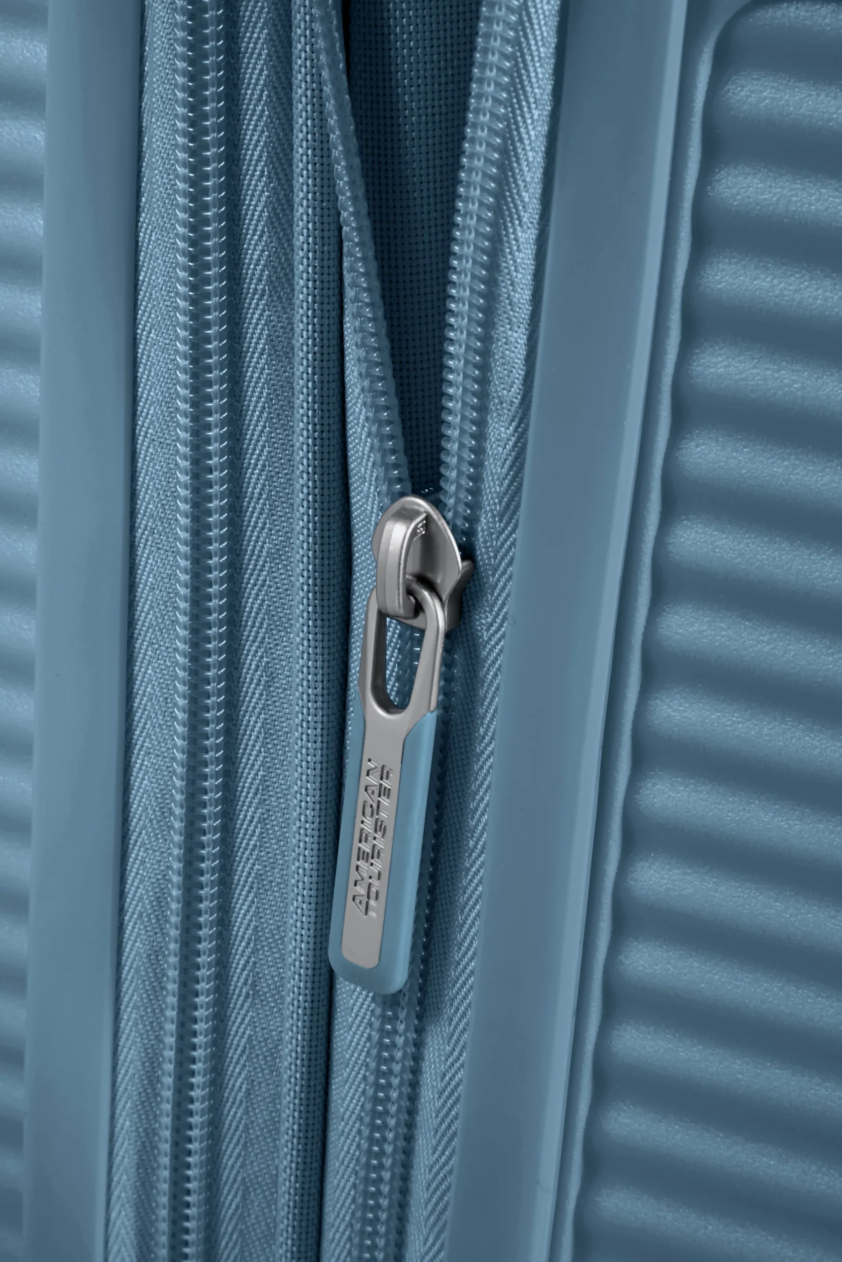 Soundbox Spinner Tsa Exp Zipper Puller 8 | KMK BAGS SL