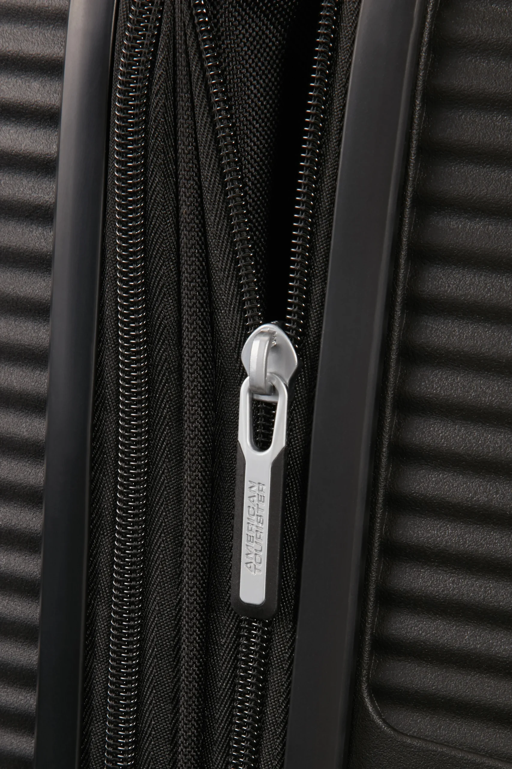 Spinner Tsa Exp Zipper Puller 1 | KMK BAGS SL